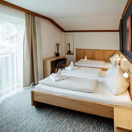 Eschenhof Pensjonat 2*